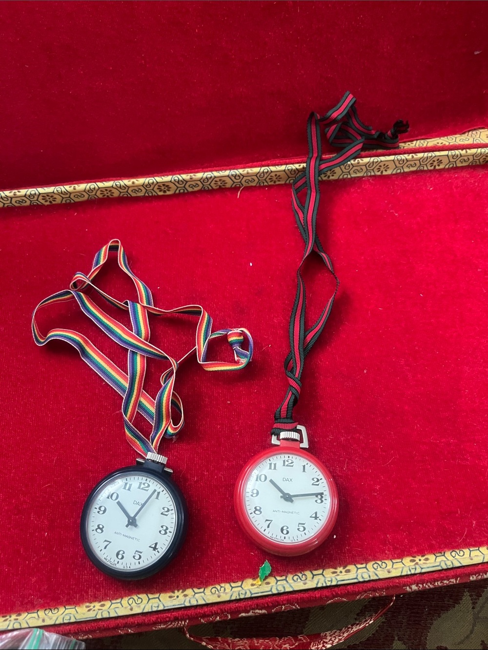 Watches, Dax